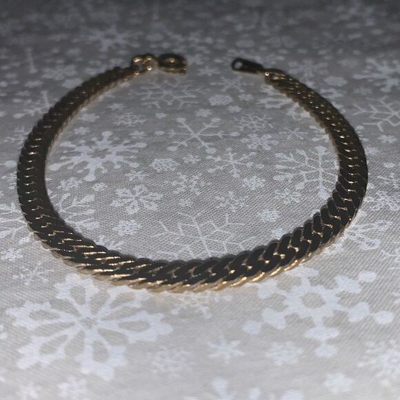 Vintage Gold Herringbone Chain Bracelet Korea 7.5” - Picture 5 of 13